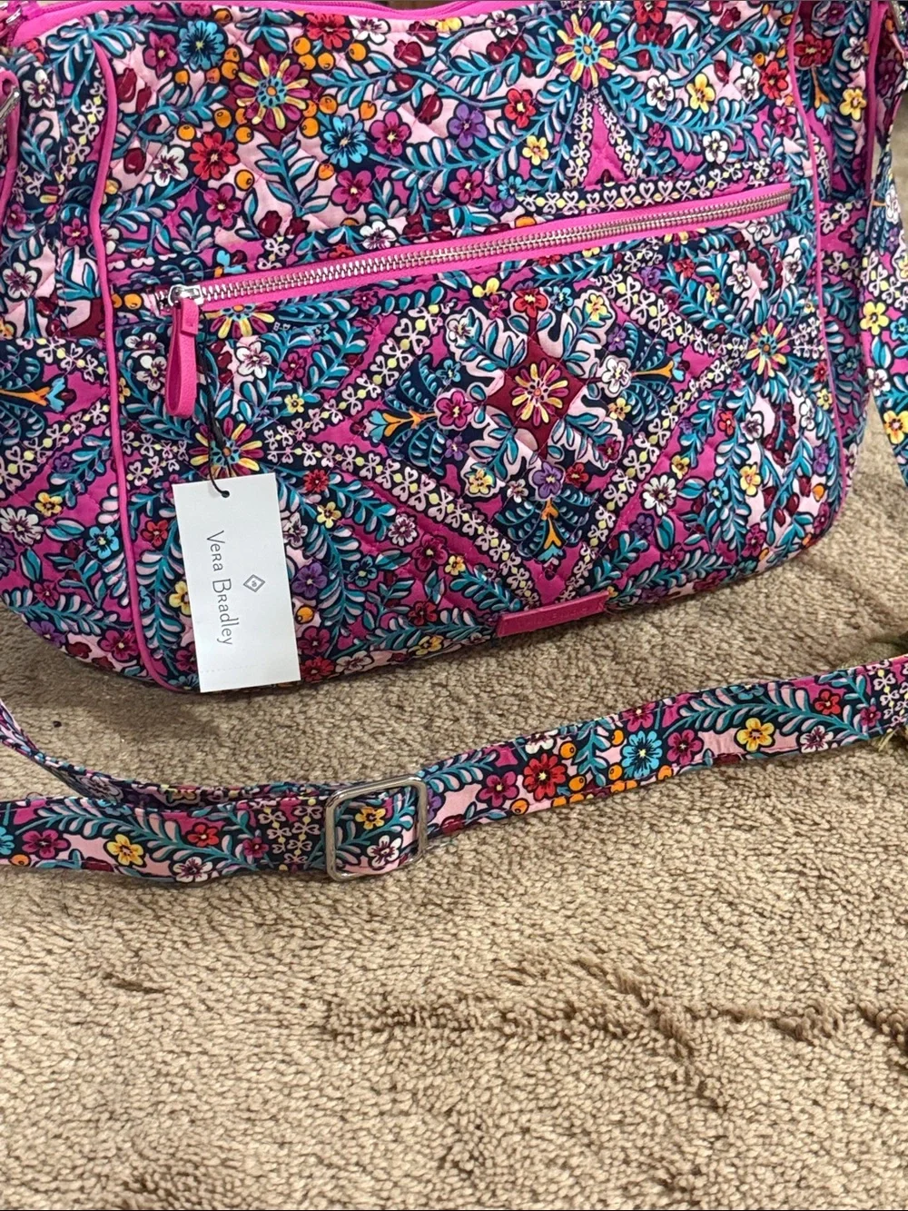 WOW POSHMARK - Authentic Vera Bradley NWT Iconic Large On The Go Crossbody!